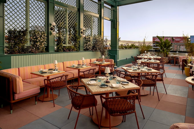 18 best restaurants in Los Angeles with outdoor seating!